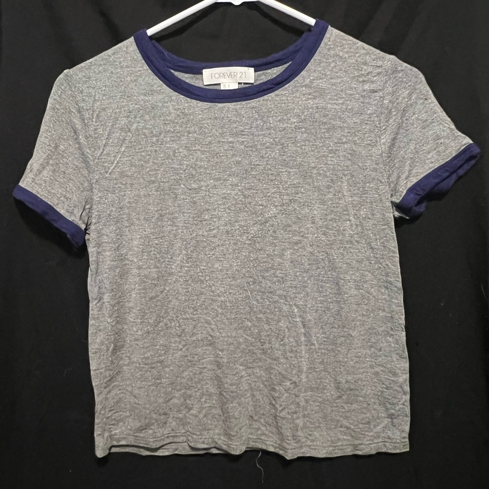 Woman’s small forever 21 grey and navy cropped t-shirt